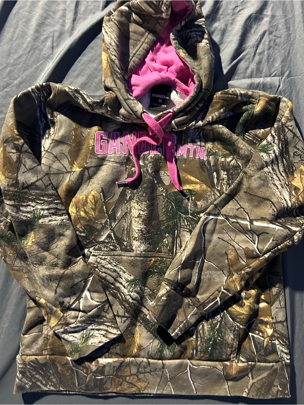 Gander Mountain Hoodie junior’s